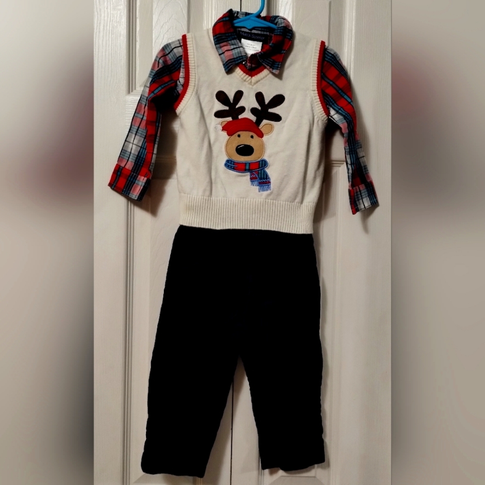 2T  Reindeer holiday 3 piece set shirt, pants, sweater